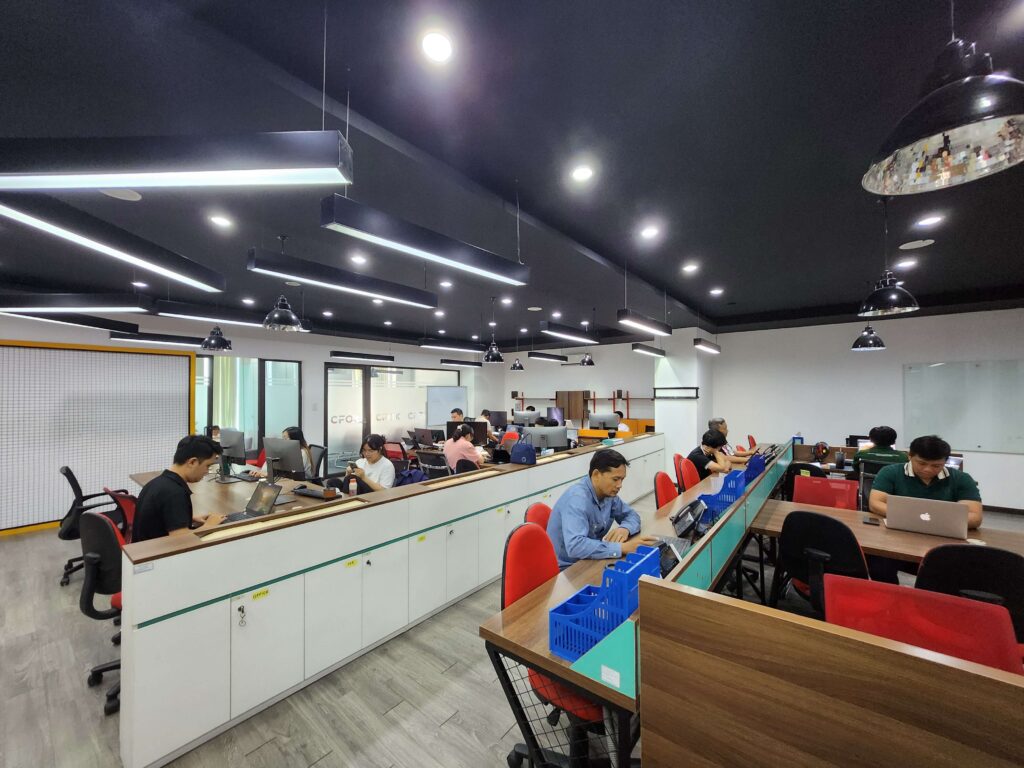cfox-tech-office